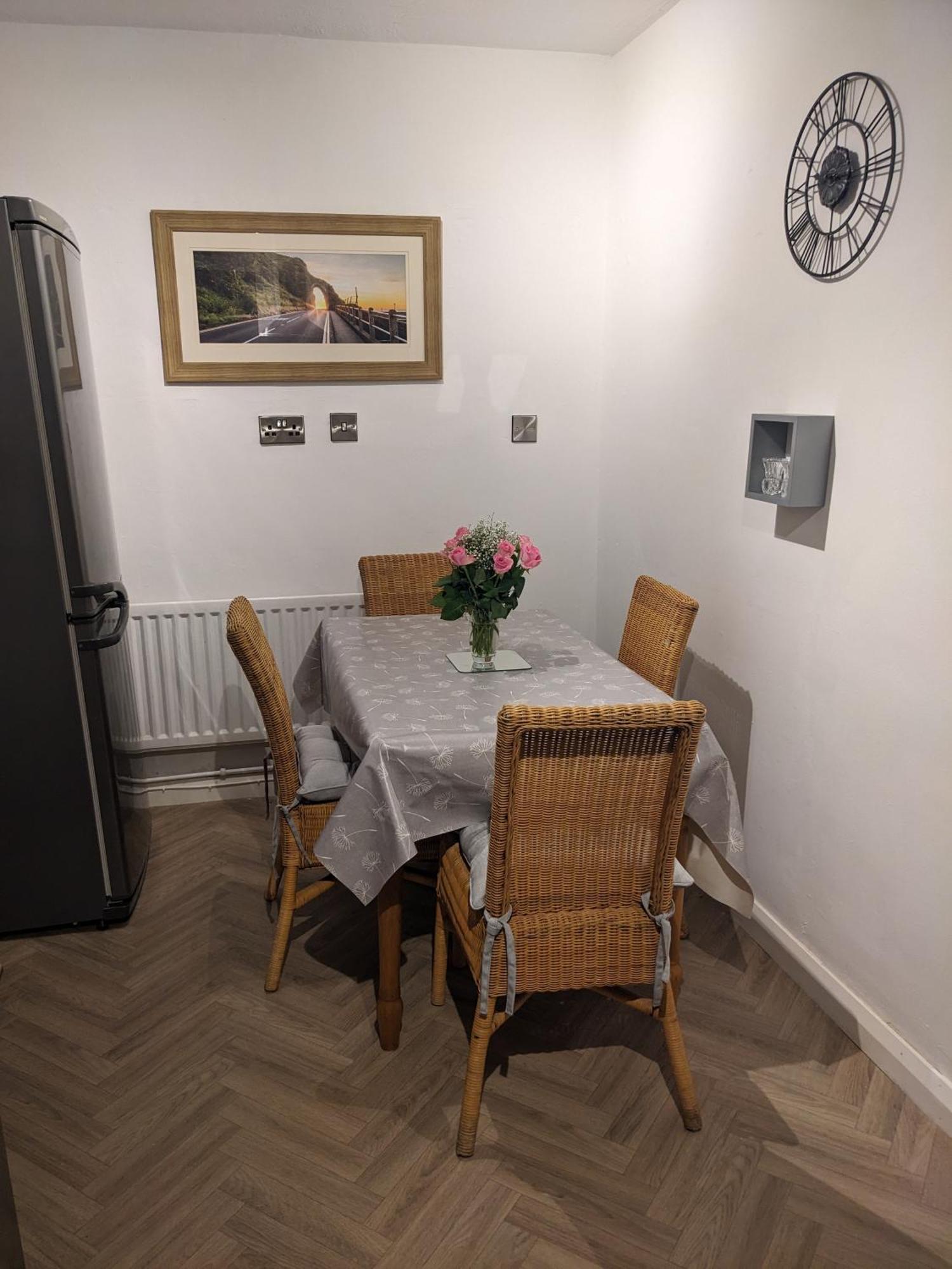 Cosy Cottage With Sea & Mountain Views Carnlough Εξωτερικό φωτογραφία